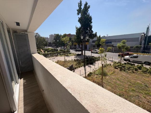 Centrico Departamento Cercano a Metro Matta - One-Bedroom Apartment - 13