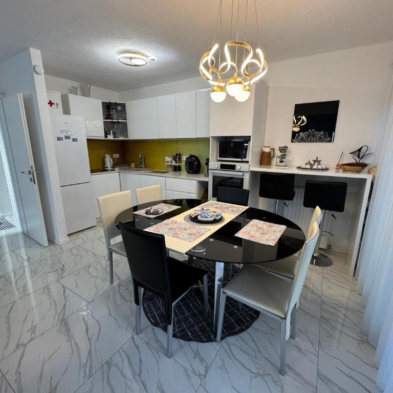 AM Una Lux House - Villa - 60