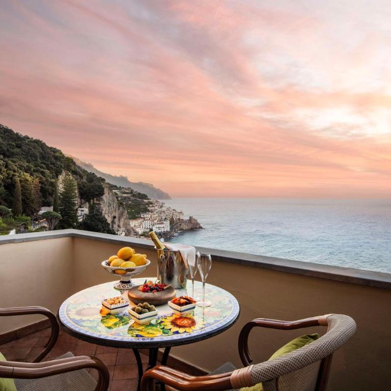 Anantara Convento di Amalfi Grand Hotel - Camera Premium con Balcone e Vista Mare - 1