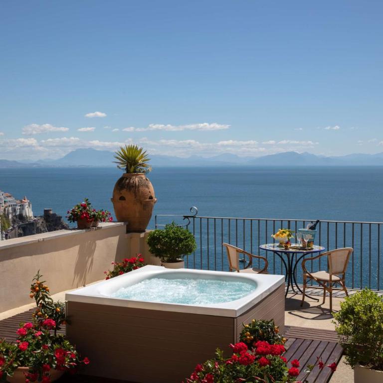 Anantara Convento di Amalfi Grand Hotel - Junior Suite con Vasca Idromassaggio, Terrazza e Vista Mare - 4