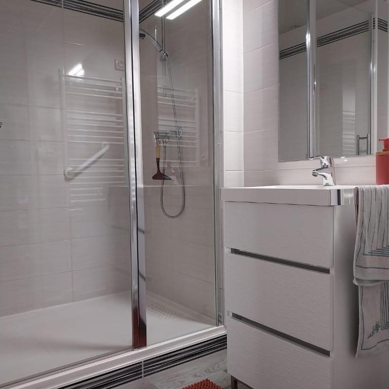Appartement cocooning avec balcon à deux pas des thermes - Apartment mit 1 Schlafzimmer - 6
