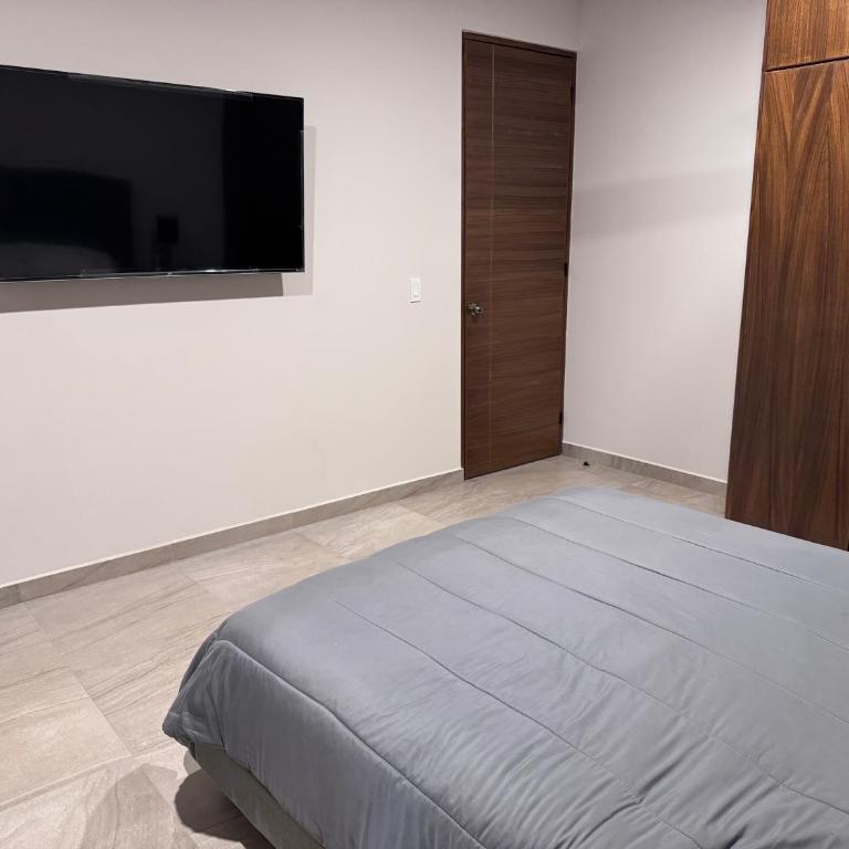 Habitación y baño privado en departamento compartido - Habitación Doble - 8
