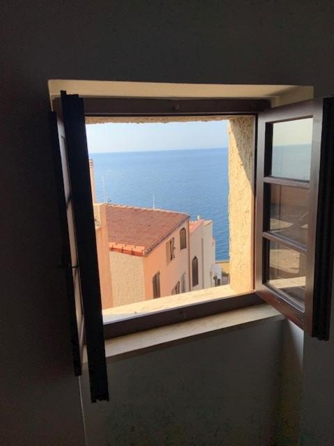 Domus de pedra - Two-Bedroom House - 10