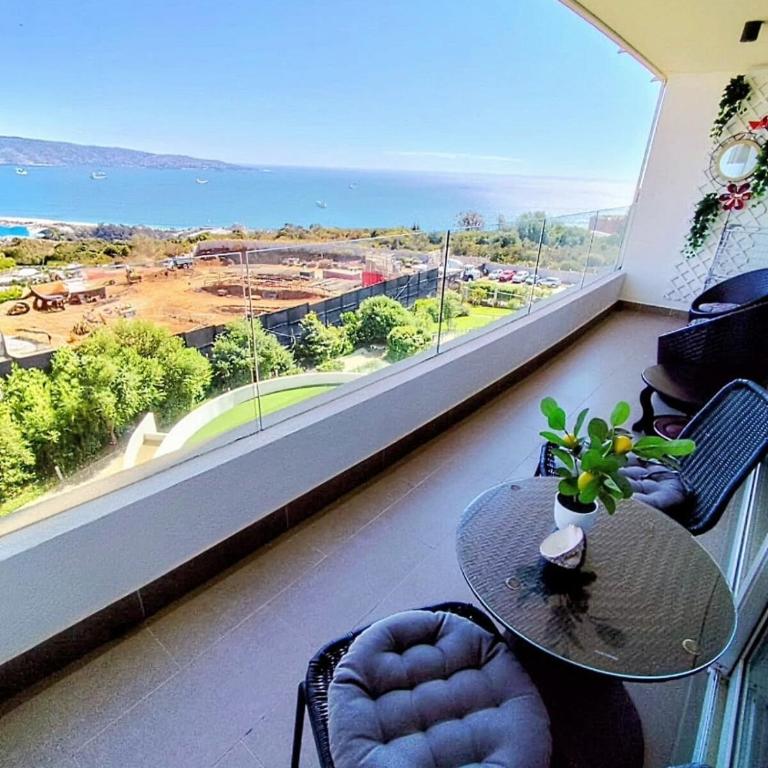 Reñaca, vista al mar y piscina temperada - Two-Bedroom Apartment - 3