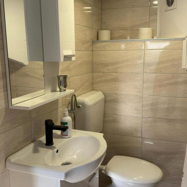 Suite 7 - Sarajevo centre with city views - Apartman sa 2 Spavaće Sobe - 10