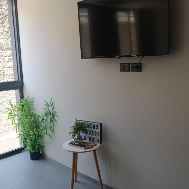 Departamento a pasos de movistar arenas y parque o higgins - One-Bedroom Apartment - 5
