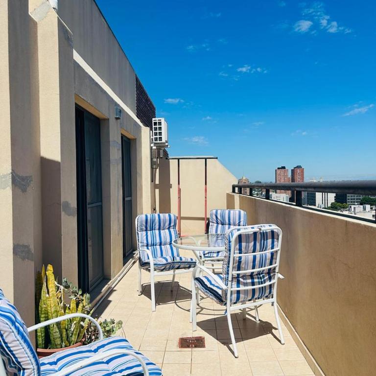 Ático con vistas increíbles zona tribunales Córdoba Capital - Apartamento de 1 dormitorio - 10