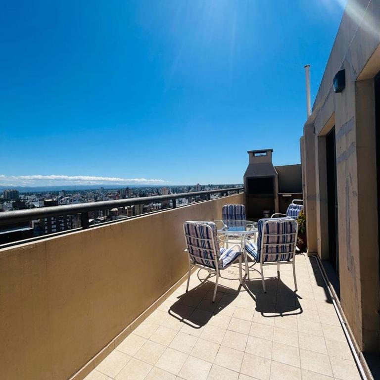Ático con vistas increíbles zona tribunales Córdoba Capital - Apartamento de 1 dormitorio - 17