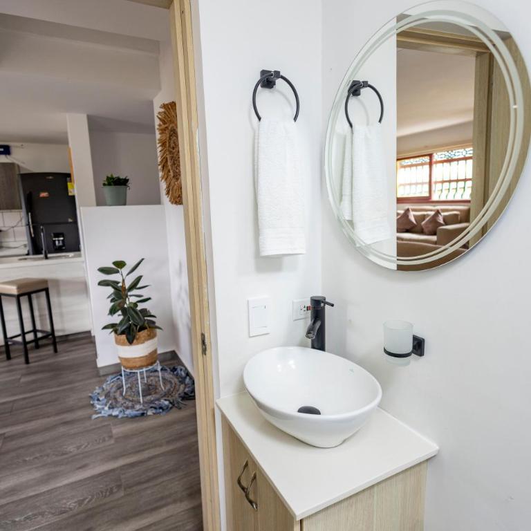 Loma Rent Home Guatape - Apartamento de 2 dormitorios - 29