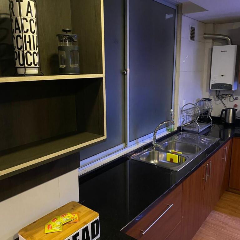 Hermoso departamento moderno 2D en Obrajes - Two-Bedroom Apartment - 4