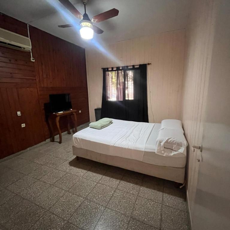 Casa completa hasta 9 personas, cochera, patio, parrilla, etc - Casa de 2 dormitorios - 3