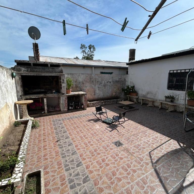 Casa completa hasta 9 personas, cochera, patio, parrilla, etc - Casa de 2 dormitorios - 7