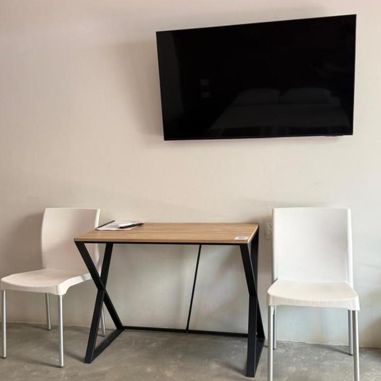 Casa Sixta a 7min del aeropuerto internacional PMX y 2 cuadras terminal autob ADO - Habitación Deluxe - 1 cama grande - 16
