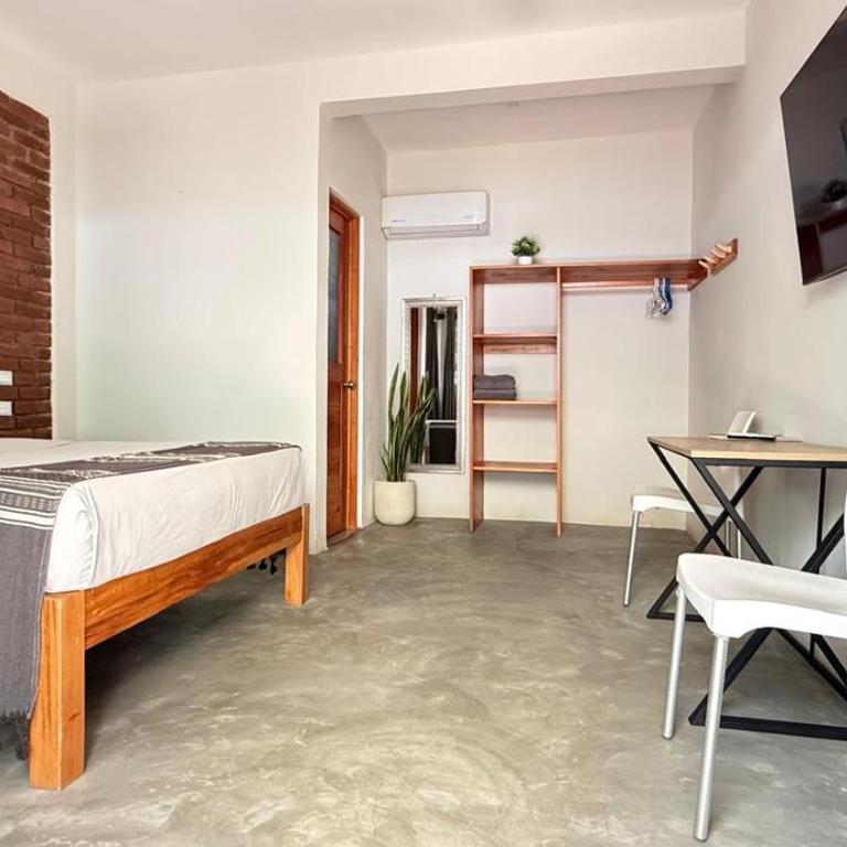Casa Sixta a 7min del aeropuerto internacional PMX y 2 cuadras terminal autob ADO - Habitación Deluxe - 1 cama grande - 17