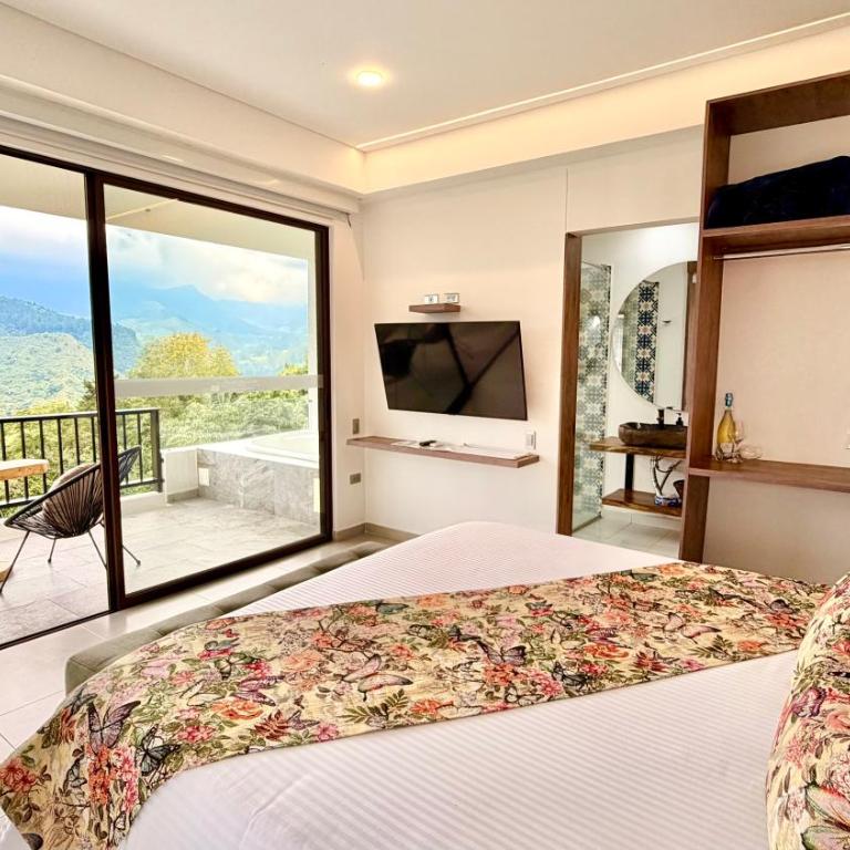 Hotel El Mirador del Cocora - Habitación Doble Deluxe con terraza, bañera de hidromasaje y vistas a la montaña - 1