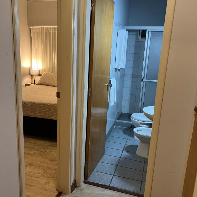Hotel Italiano - Standard Quadruple Room - 9