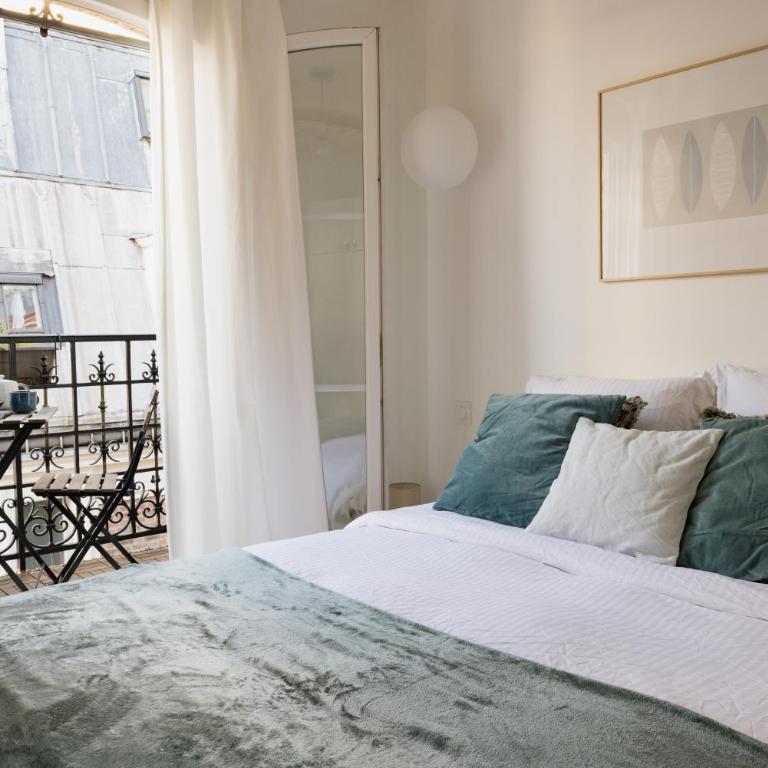 Elegant Sunlit Flat with Balcony near Parc Monceau - B94 - Appartement 1 Chambre - 13