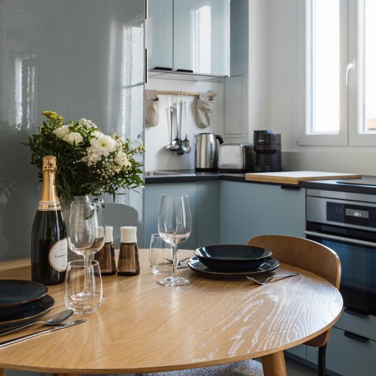 Elegant Sunlit Flat with Balcony near Parc Monceau - B94 - Appartement 1 Chambre - 4