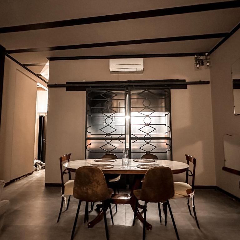 Acacia Firenze Apartments Cumino-Cannella-Curry - Two-Bedroom Apartment - 2