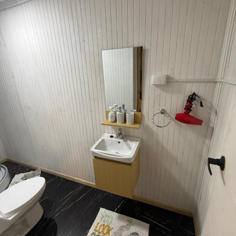 Hostal Suomi - Habitación Doble Familiar - 4