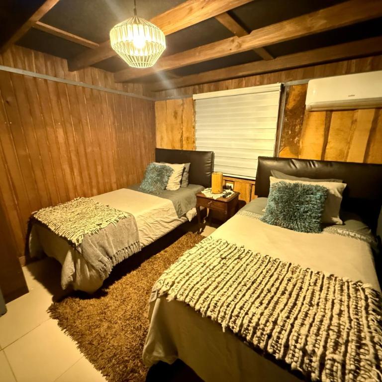 Hostal Suomi - Habitación Doble Estándar - 2 camas - 2