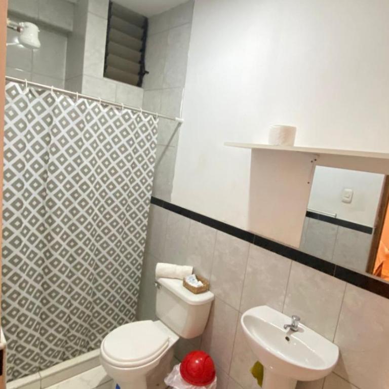 Aqui y Ahora - Double Room with Private Bathroom - 2