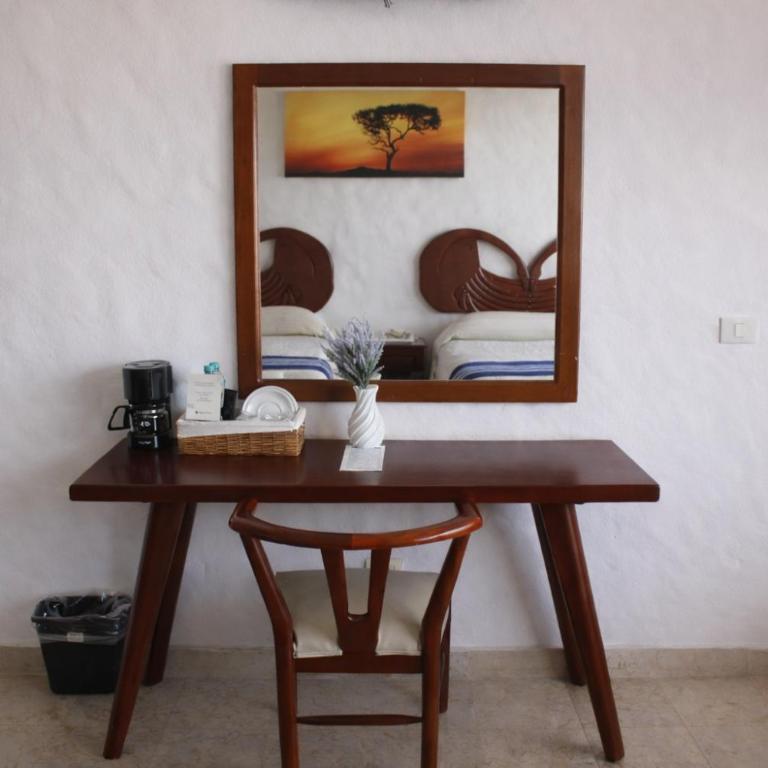 Hotel Quijote Inn - Habitación Doble - 2 camas dobles - 6