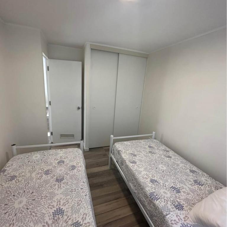 Dpto Por Dia - Three-Bedroom Apartment - 10