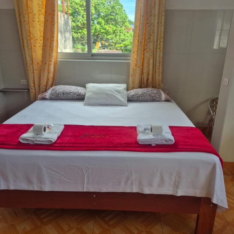 Libélula Hotel - Habitación Deluxe con cama extragrande - 3