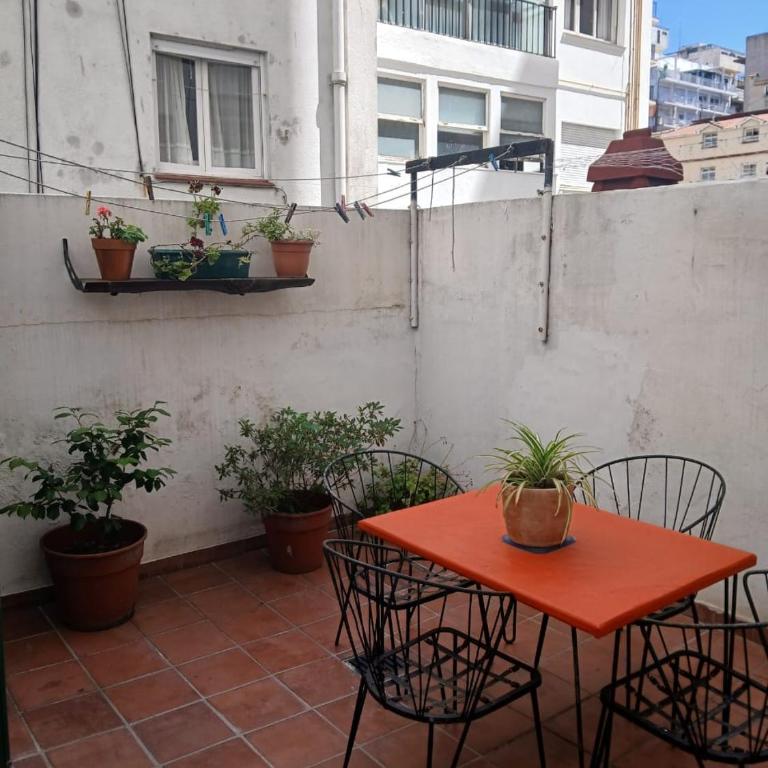 2 ambientes CENTRO,CASINO,y PLAYA, Cochera OPCIONAL en edificio, 3Y4 pers 150MTS DEL MAR - Apartamento Deluxe de 1 dormitorio - 20