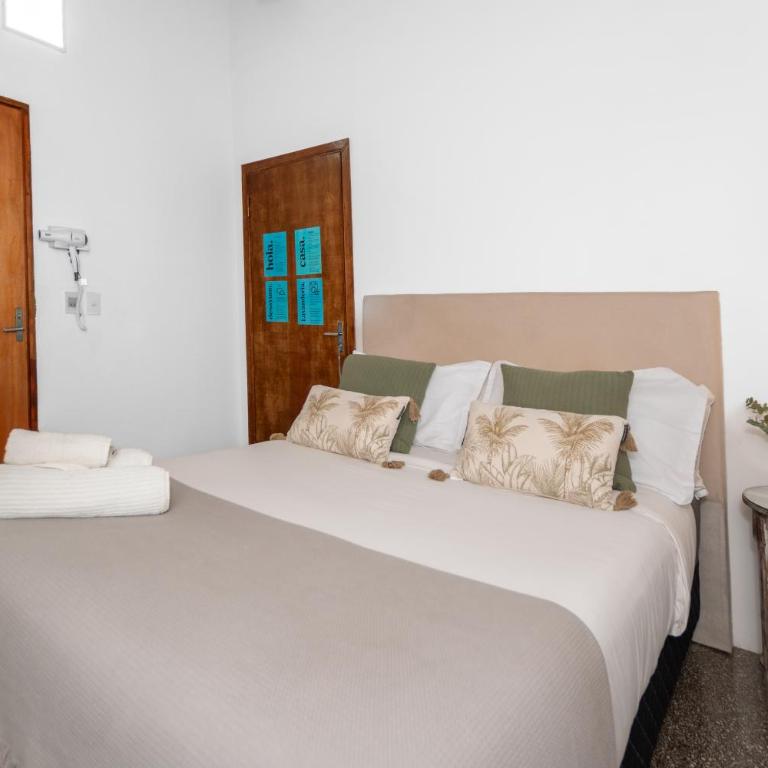 Casa QUEDATE ACA - HAB SALA - Double Room with Private Bathroom - 9
