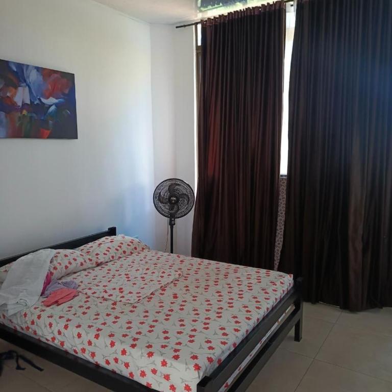 Finca en Chinauta con Piscina, Jacuzzi y zona BBQ - Casa con 1 dormitorio - 2