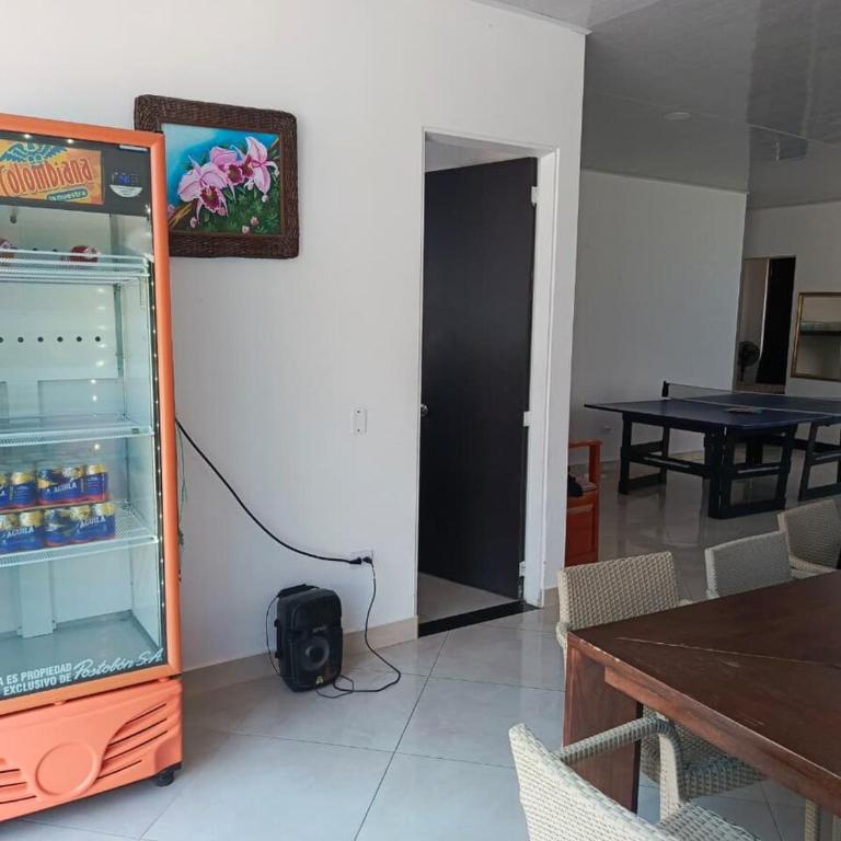 Finca en Chinauta con Piscina, Jacuzzi y zona BBQ - Casa con 1 dormitorio - 4