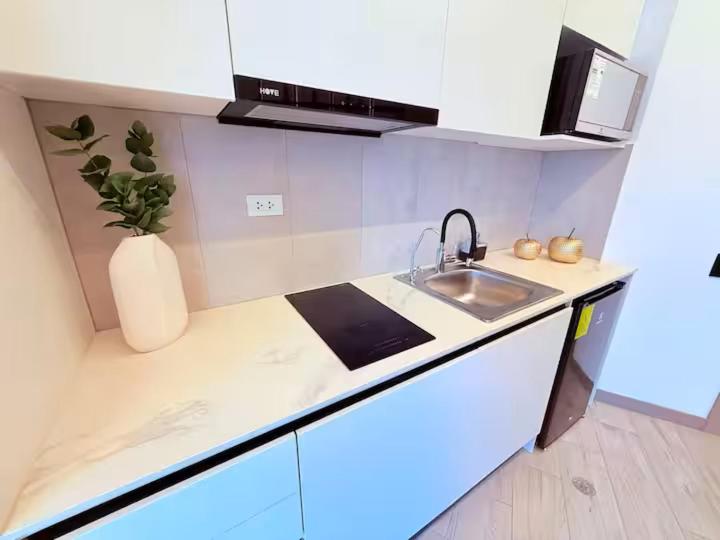 Suite Pontina - One-Bedroom Apartment - 11