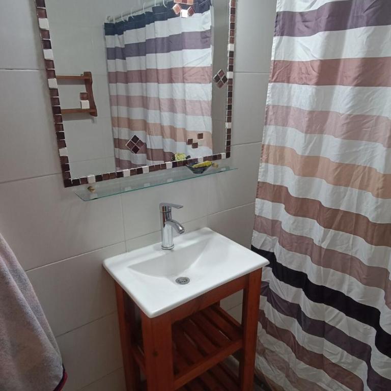 Confortable Duplex Zona Playa Necochea - Two-Bedroom House - 9