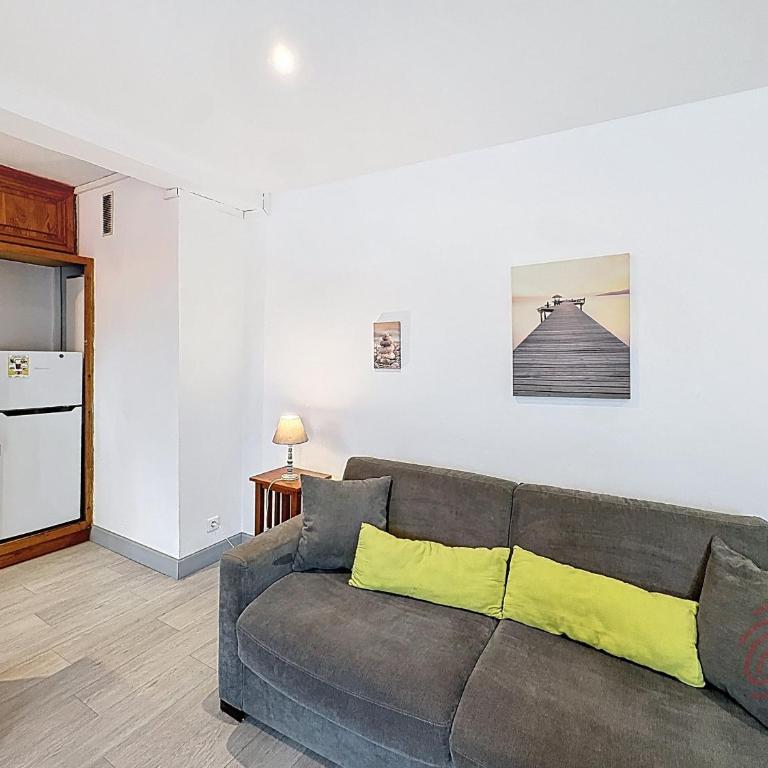 Studio climatisé avec animaux admis au centre-ville près des thermes - FR-1-451-225 - Studio - 9