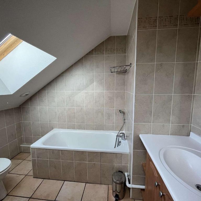 Appartement duplex avec parking - 6 pers. - FR-1-871-4 - Apartment - 7