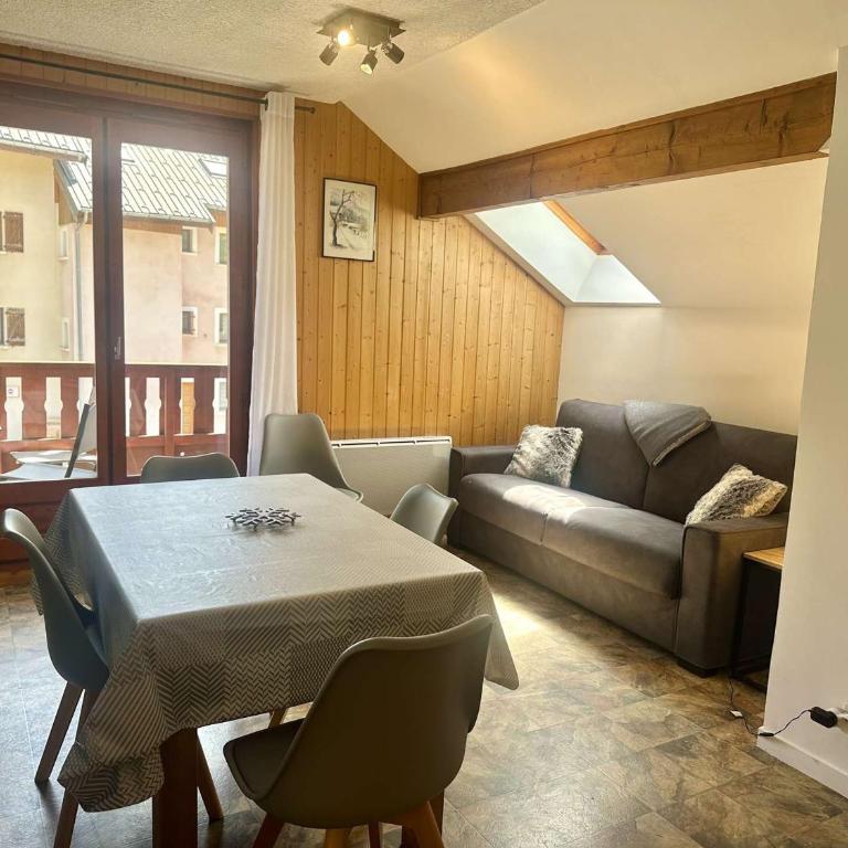 Appartement famille - 6 pers. - FR-1-871-40 - Appartement - 1