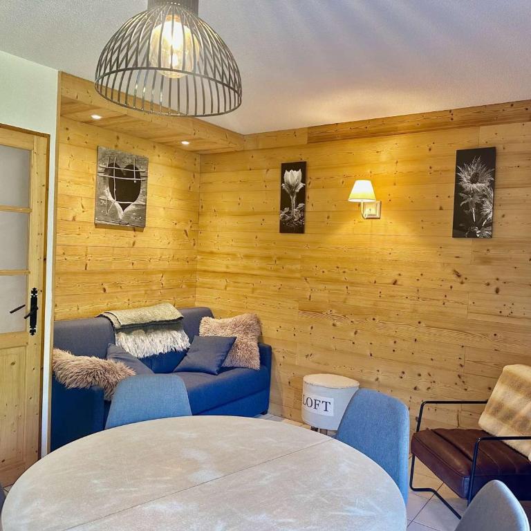Appartement cosy - 4 pers. - FR-1-871-49 - Apartment - 2