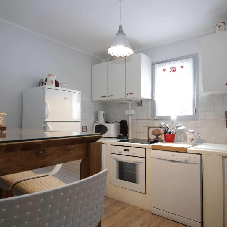Appartement central, animaux admis - 6 pers. - FR-1-871-48 - Appartement - 6
