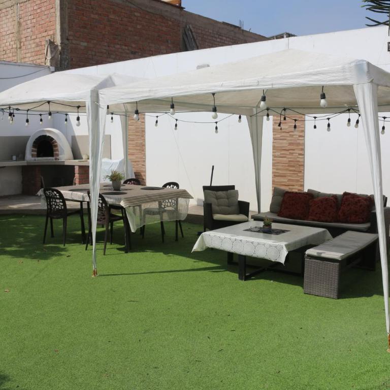 Casa Playa Pulpos 1st Floor, Garden and Grill - Casa de 2 dormitorios - 2