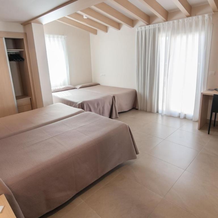 Hotel San Luis - Vierbettzimmer (3 Erwachsene + 1 Kind) - 2
