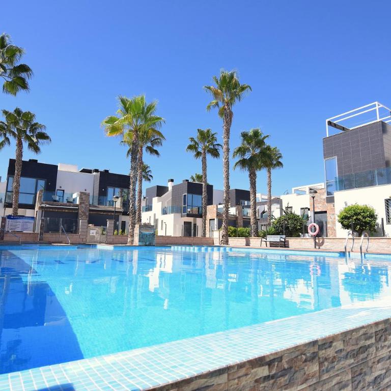 Encatadora casa en Cabo Roig - Apartamento de 2 dormitorios - 1