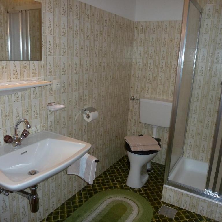 Pension Holzmann - Doppelzimmer - 5