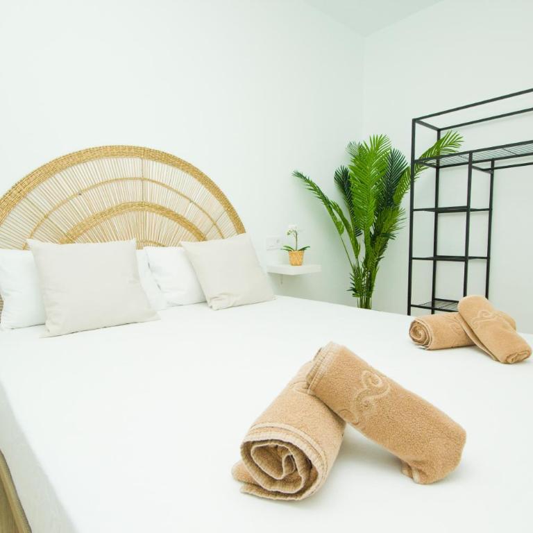 Villa Lux - By AZ Rentals - Villa - 32