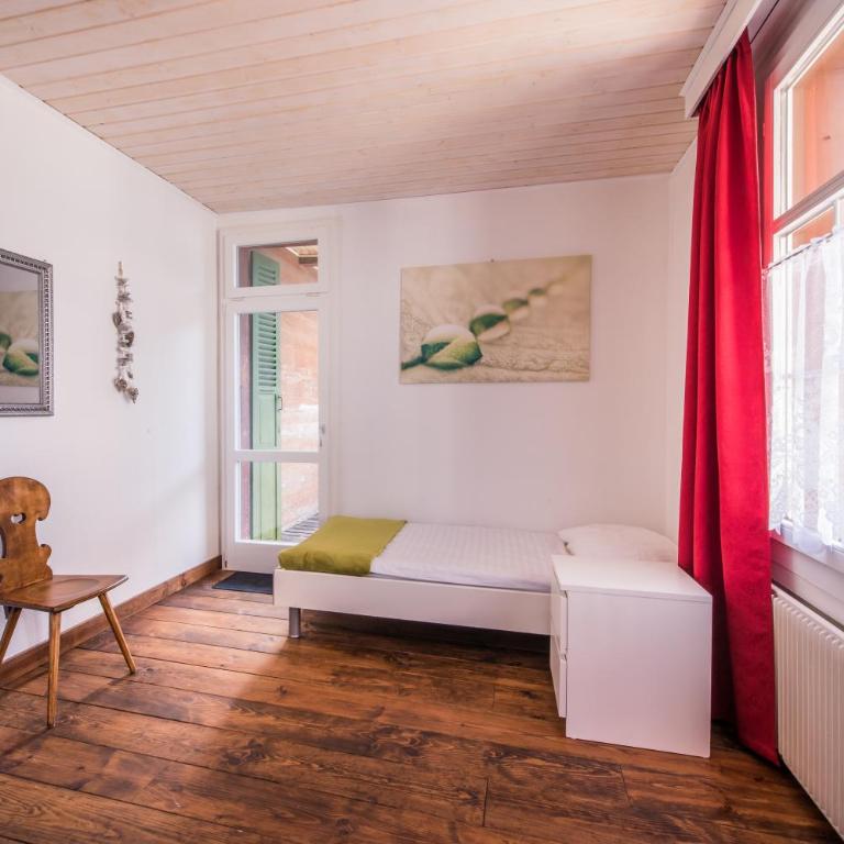 Chalet Cecile - Apartamento con balcón - 6