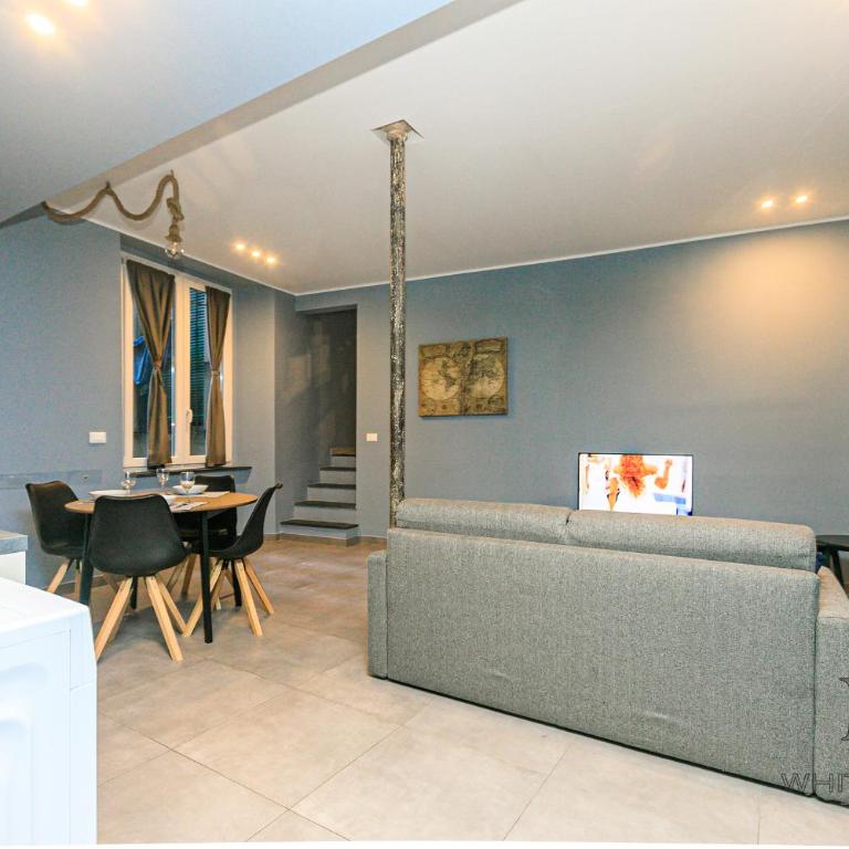Centro Storico Apartments A4 AMBRA - One-Bedroom Deluxe Apartment - 4