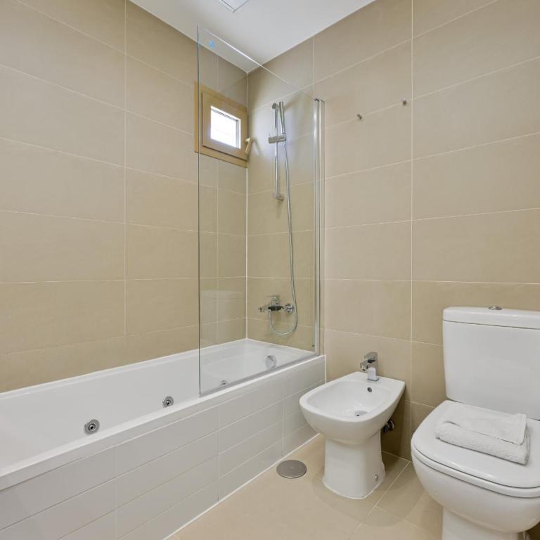 Intempo by Holuxe - 143 - 14th floor - Apartment with View and Balcony - 15