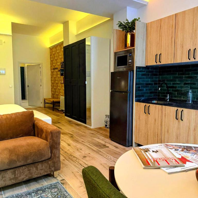 Sumsi28 Boutique Apartments - Studio - Disability Access - 19
