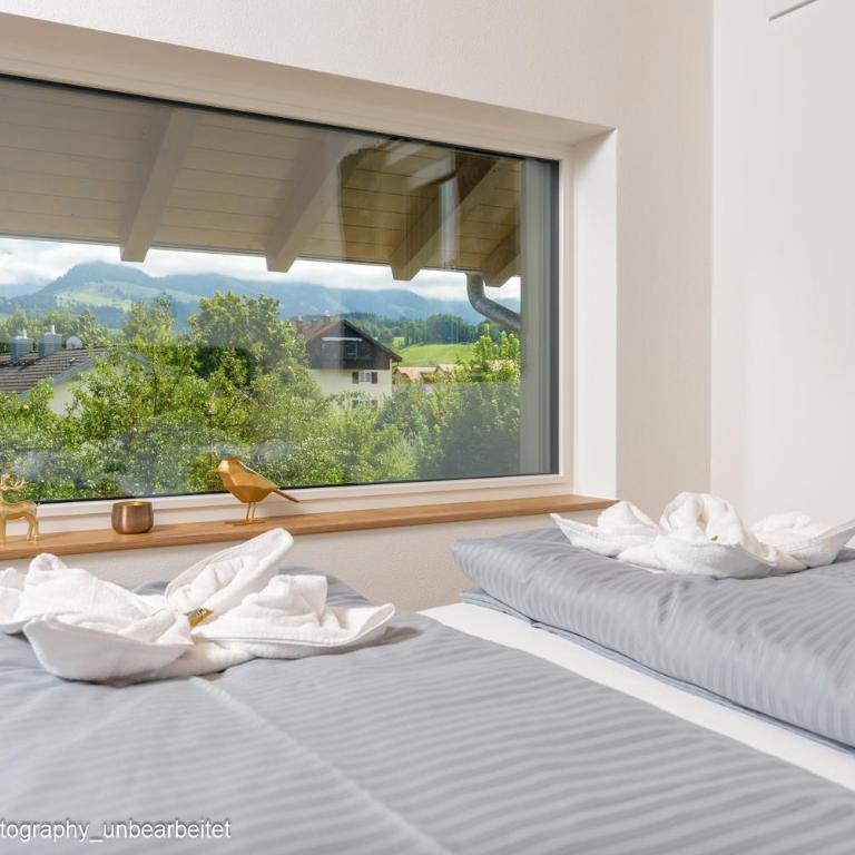 Berg Fux - 5 neue wohlfühl Ferienwohnungen mit Bergblick, Balkon, Parkplatz, nahe Oberstdorf - Apartment mit 3 Schlafzimmern und Bergblick - 26